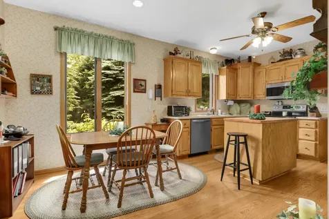17034 Kings Court Lakeville MN 55044