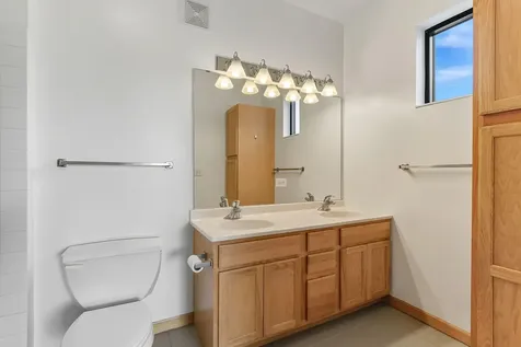 2566 Ellis Avenue Saint Paul MN 55114