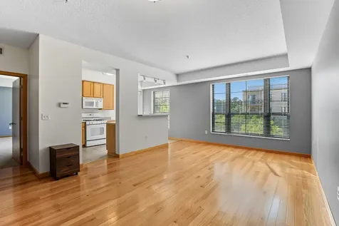2566 Ellis Avenue Saint Paul MN 55114