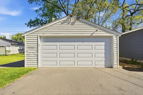 1859 6th Street White Bear Lake MN 55110