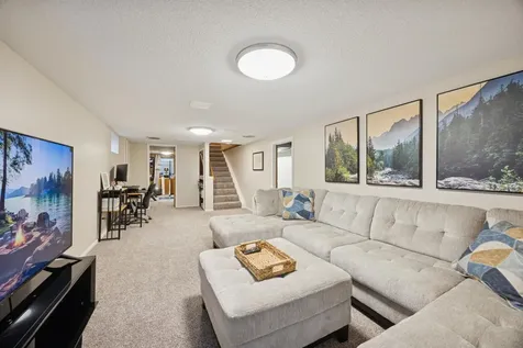 1859 6th Street White Bear Lake MN 55110