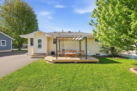 1859 6th Street White Bear Lake MN 55110