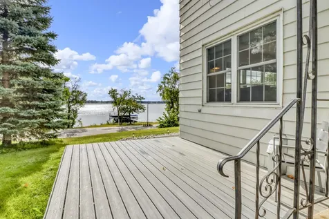 1104 W Lake Drive Detroit Lakes MN 56501