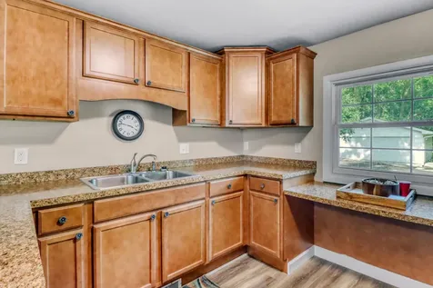 1104 W Lake Drive Detroit Lakes MN 56501