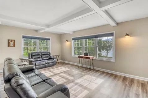 1104 W Lake Drive Detroit Lakes MN 56501