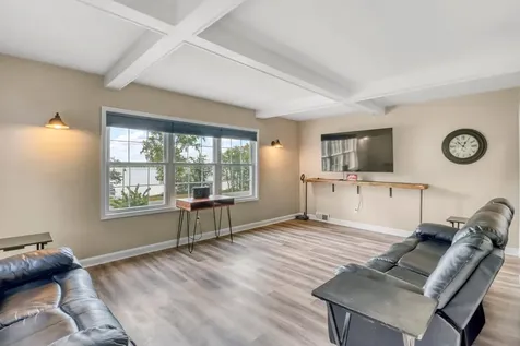 1104 W Lake Drive Detroit Lakes MN 56501