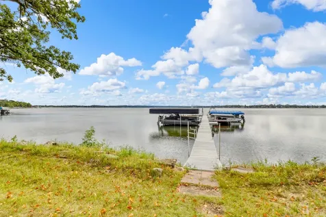 1104 W Lake Drive Detroit Lakes MN 56501