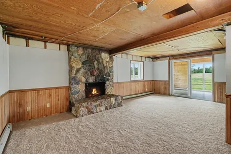 158 County Road E Houlton WI 54082