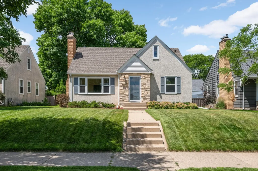 6024 Oakland Avenue Minneapolis MN 55417