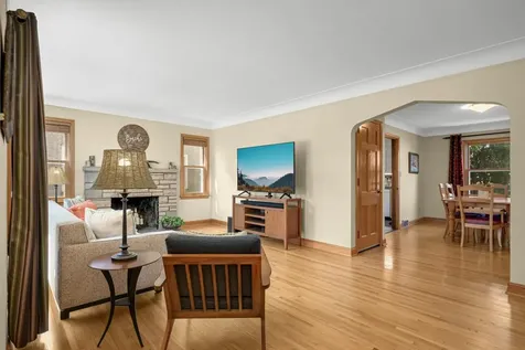 6024 Oakland Avenue Minneapolis MN 55417