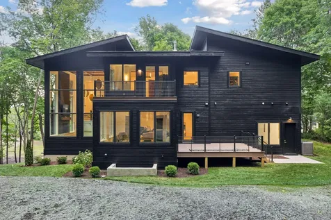 305 North Shore Drive Minnetrista MN 55364