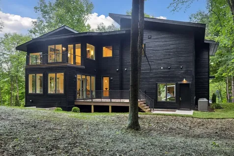 305 North Shore Drive Minnetrista MN 55364