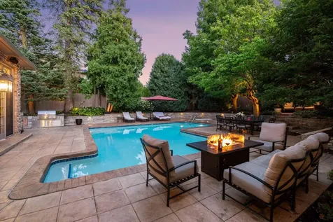 2501 France Avenue S Saint Louis Park MN 55416