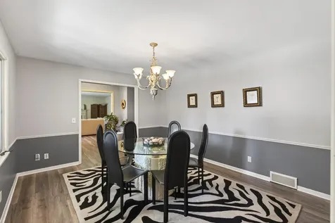 4730 Fairhills Road E Minnetonka MN 55345