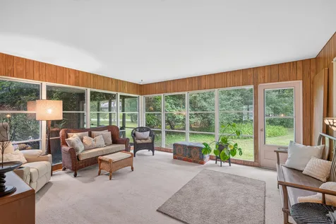 4730 Fairhills Road E Minnetonka MN 55345