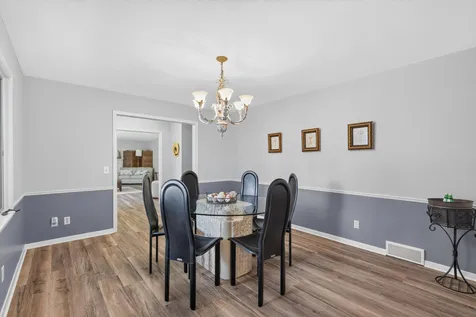 4730 Fairhills Road E Minnetonka MN 55345
