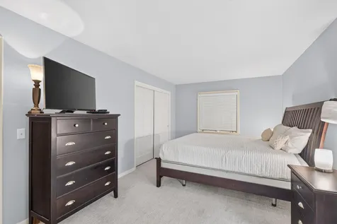 4730 Fairhills Road E Minnetonka MN 55345