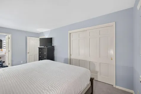 4730 Fairhills Road E Minnetonka MN 55345