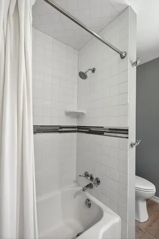 4730 Fairhills Road E Minnetonka MN 55345