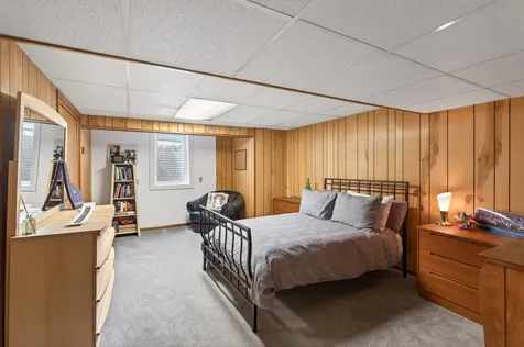 4730 Fairhills Road E Minnetonka MN 55345