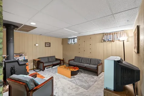 4730 Fairhills Road E Minnetonka MN 55345