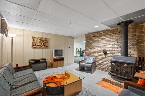 4730 Fairhills Road E Minnetonka MN 55345