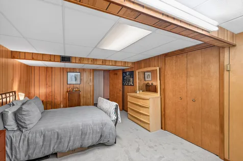 4730 Fairhills Road E Minnetonka MN 55345