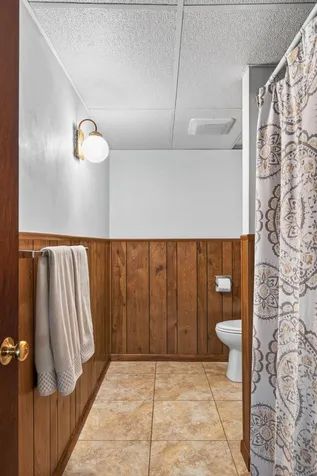 4730 Fairhills Road E Minnetonka MN 55345