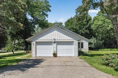 4730 Fairhills Road E Minnetonka MN 55345