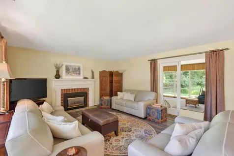 4730 Fairhills Road E Minnetonka MN 55345