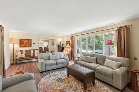 4730 Fairhills Road E Minnetonka MN 55345