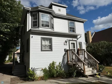 915 Broadway N Fargo ND 58102