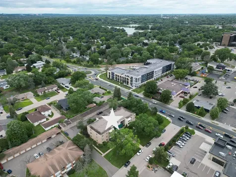 7000 Sandell Avenue Edina MN 55435
