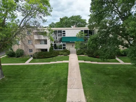 7000 Sandell Avenue Edina MN 55435