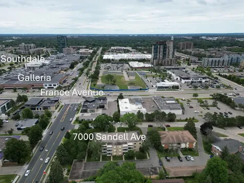 7000 Sandell Avenue Edina MN 55435