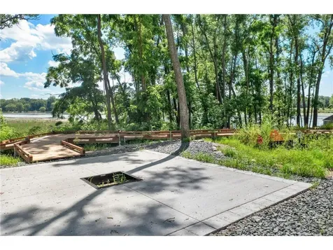 2870 Victoria Street N Roseville MN 55113