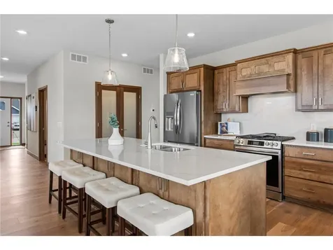 2870 Victoria Street N Roseville MN 55113