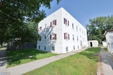 442 2nd Street SW Jamestown ND 58401