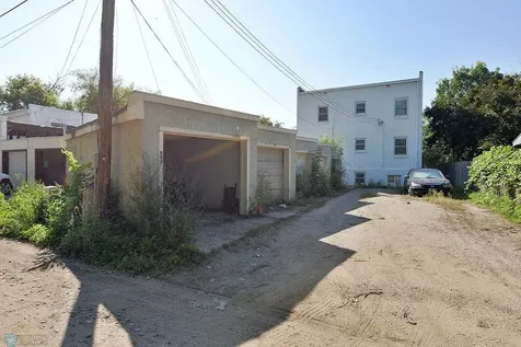 442 2nd Street SW Jamestown ND 58401