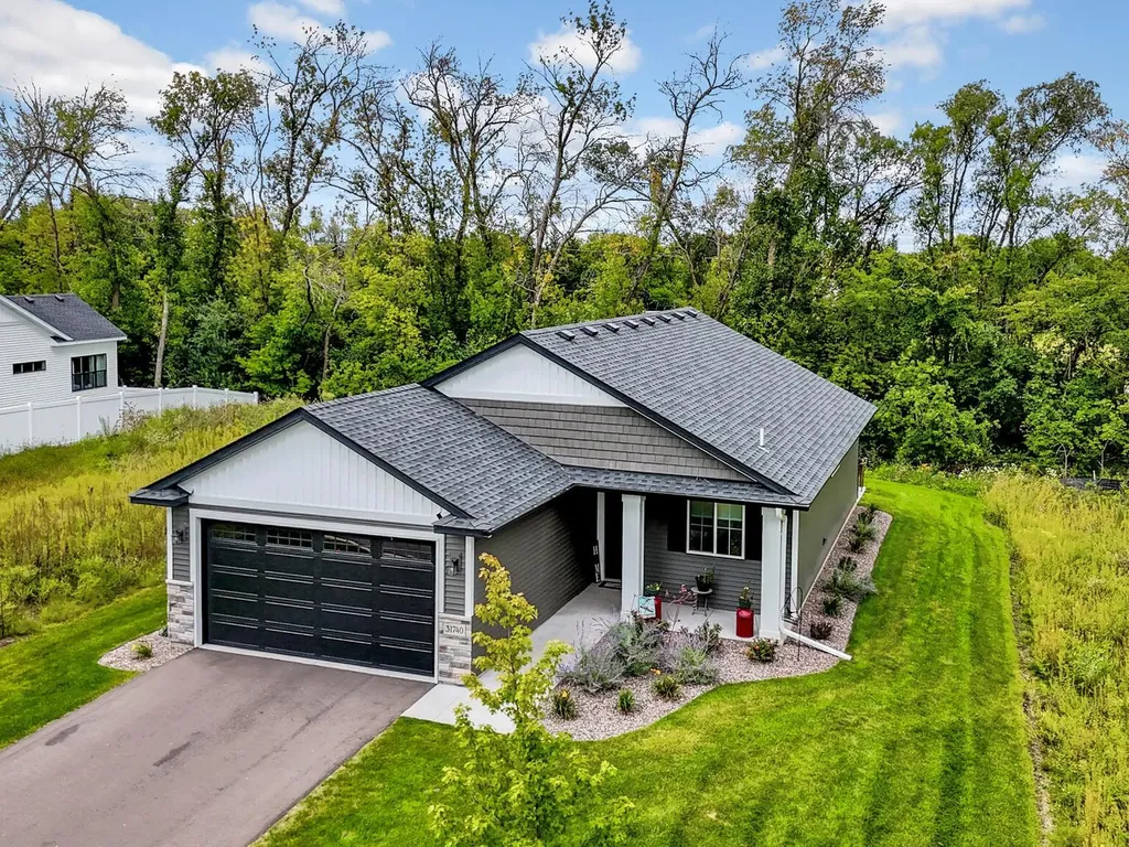 31740 Madison Road Lindstrom MN 55045