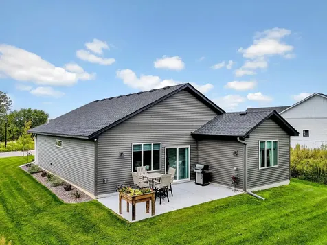 31740 Madison Road Lindstrom MN 55045
