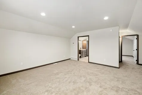 3165 66th Avenue S Fargo ND 58104
