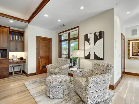 715 Linden Street Mendota Heights MN 55118