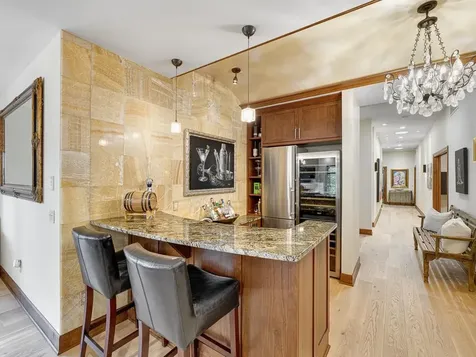 715 Linden Street Mendota Heights MN 55118