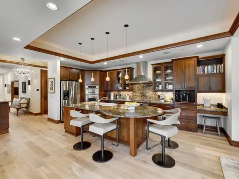 715 Linden Street Mendota Heights MN 55118
