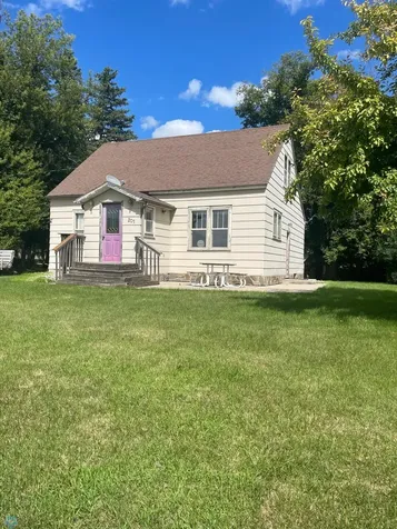 201 N 1st Street Fort Ransom ND 58033