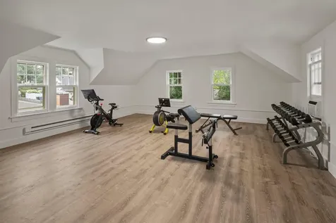 2740 W Lake Of The Isles Parkway Minneapolis MN 55416