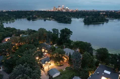 2740 W Lake Of The Isles Parkway Minneapolis MN 55416