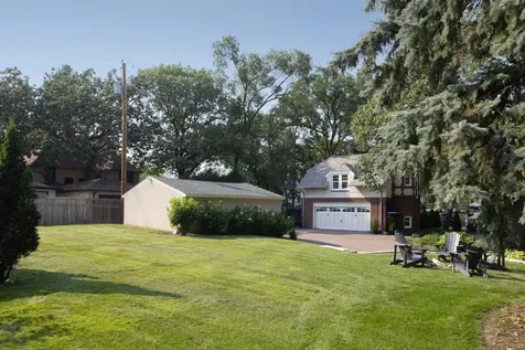 2740 W Lake Of The Isles Parkway Minneapolis MN 55416