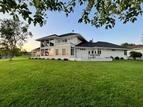 553 Lake Street N Sauk Centre MN 56378